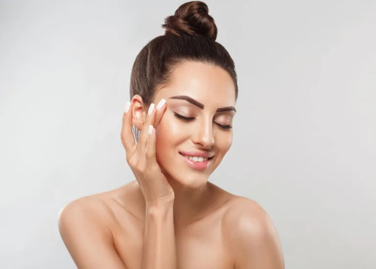 A Customized Dermaplane Facial